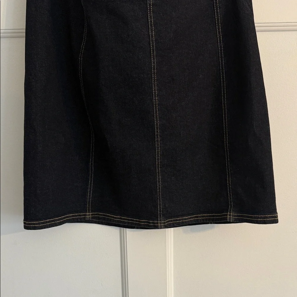 Le Chateau Denim Mini Skirt - Picture 6 of 8
